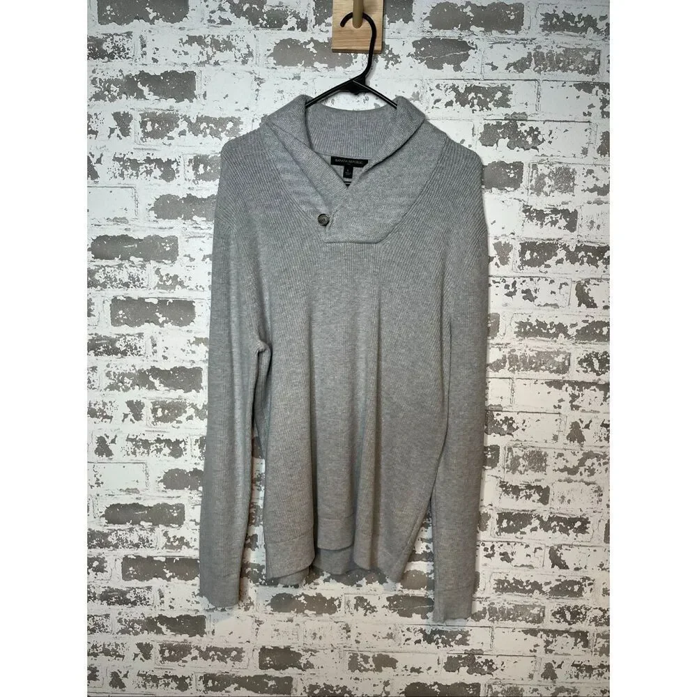 Banana Republic | men Henley gray cotton blend sweater